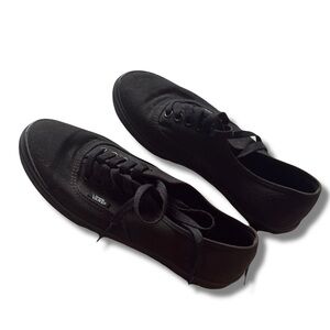 Vans Black Canvas Sneakers –Women’s 6 / Men’s 4.5 | Iconic Streetwear Style